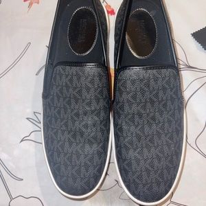 MICHAEL Michael Kors Womens Keaton Slip-On Signature Logo Sneakers SZ 7